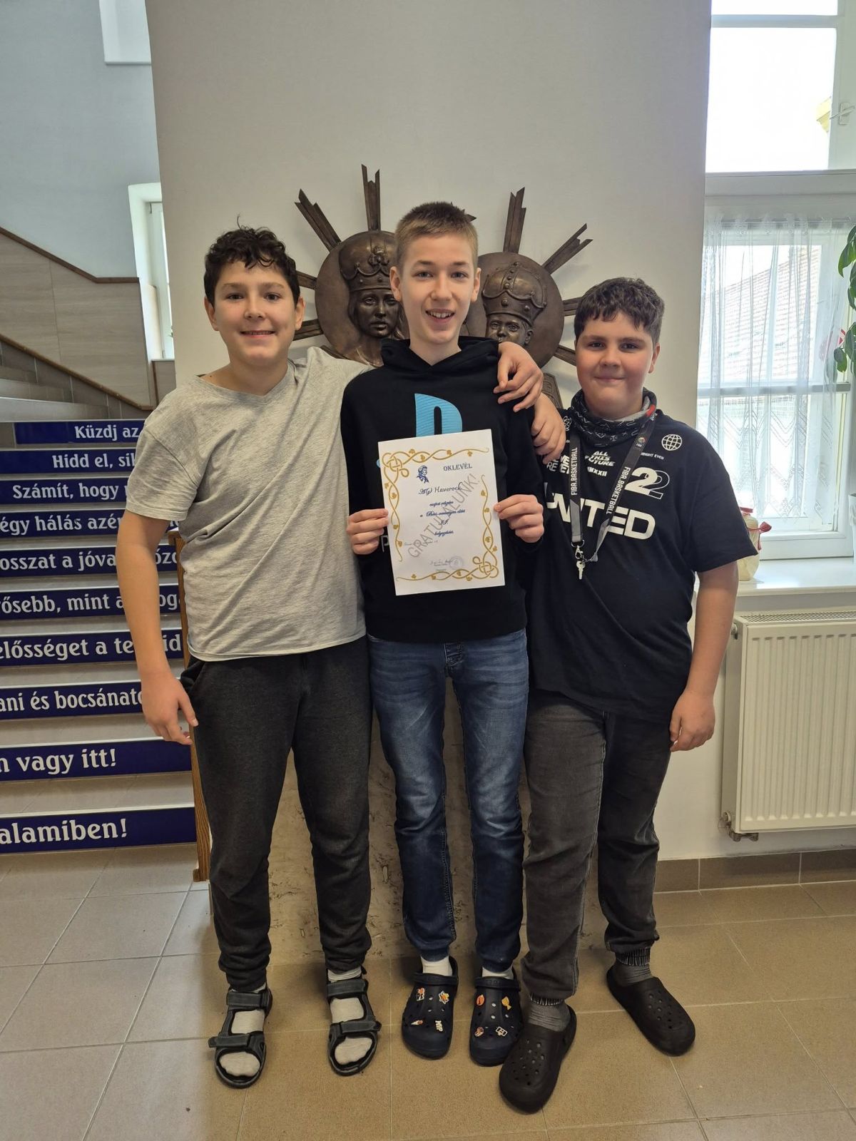 November 18-án a Tamási Béri Balogh Ádám Katolikus Gimnázium és Általános Iskola tanulmányi versenyén vett részt iskolánk.