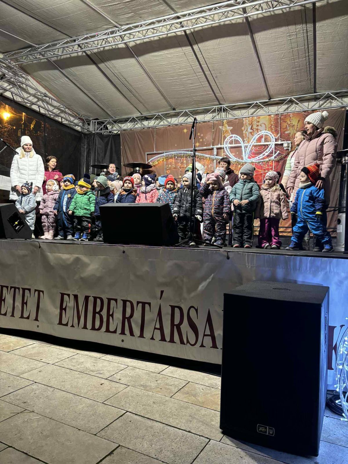 Óvodásaink felléptek az "Élő Szeretetet Embertársainknak" adventi programon